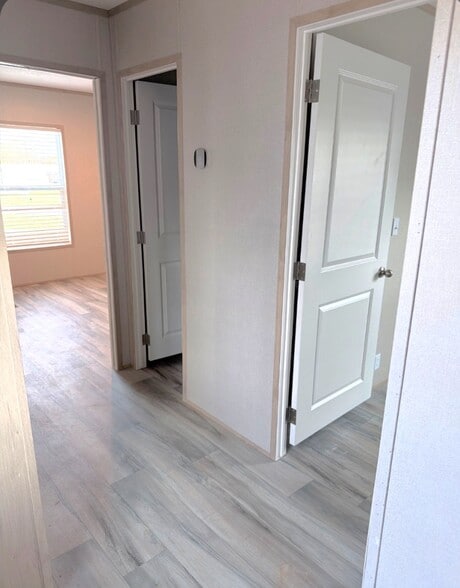 Building Photo - 310 Karlee Dr