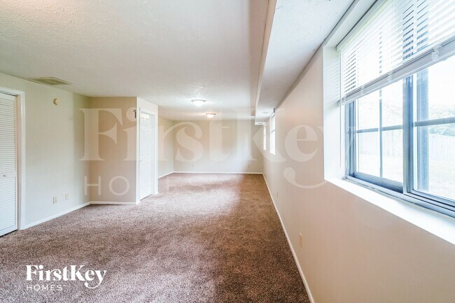 Building Photo - 116 Westridge Blvd