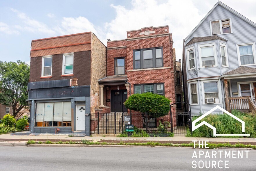 Building Photo - 3055 N Kimball Ave