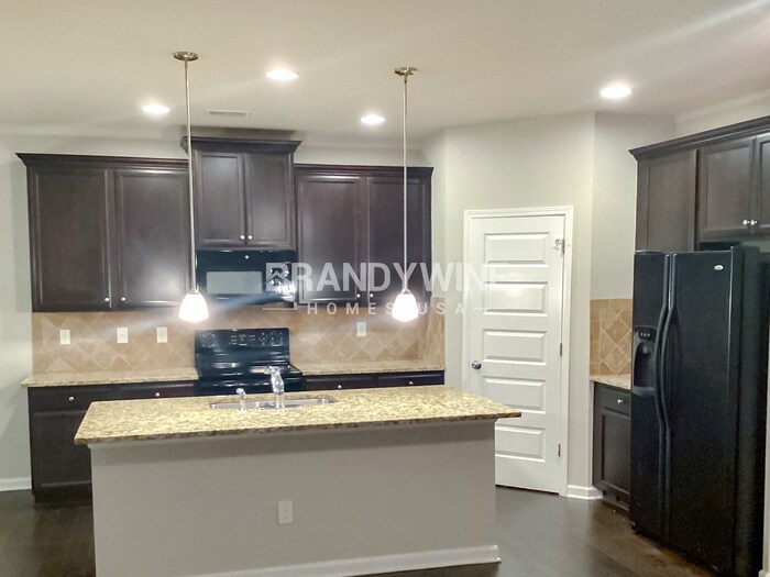 Building Photo - 397 Lossie Ln