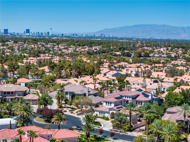 Building Photo - 190 Inveraray Ct