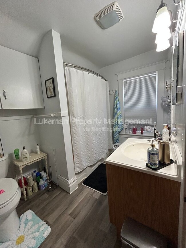 Building Photo - 808 Wheaton Ave