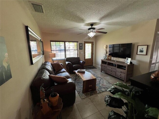 Building Photo - 540 Central Ave