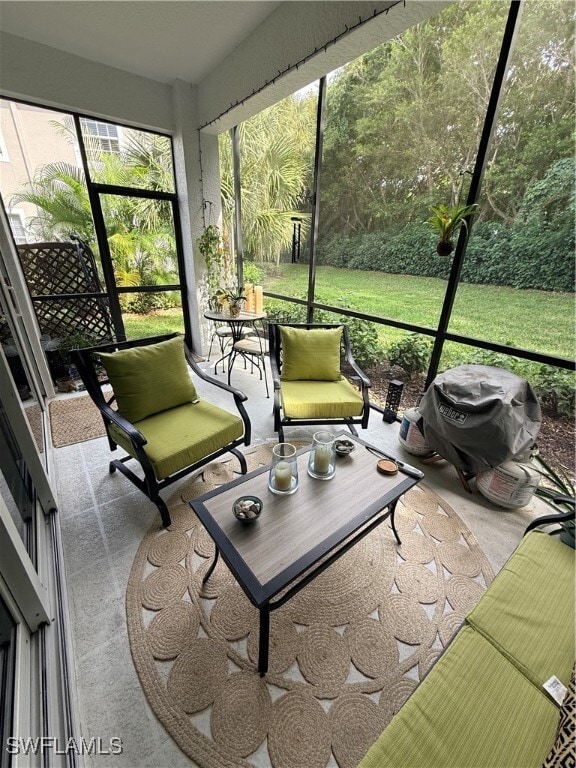 Building Photo - 10160 Bellavista Cir