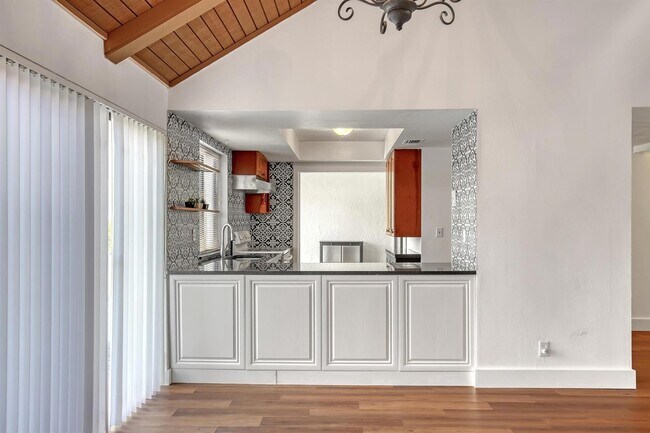 Building Photo - 241 NW 15th St