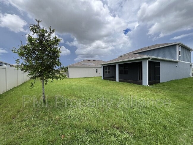 Building Photo - 4535 Gliding Wave St