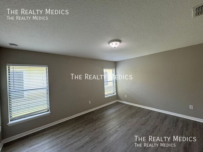 Building Photo - 2148 Ontario Way