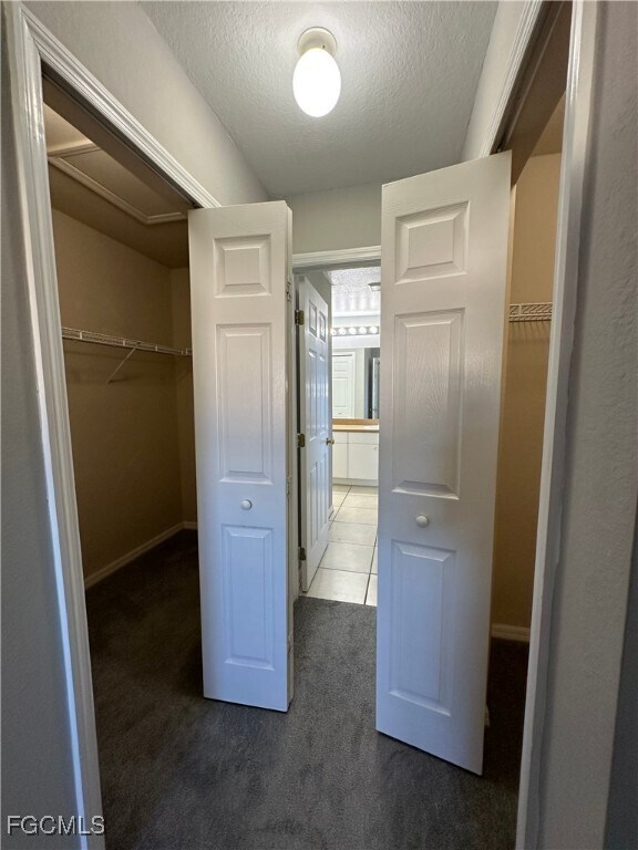 Building Photo - 1405 SW 10th St