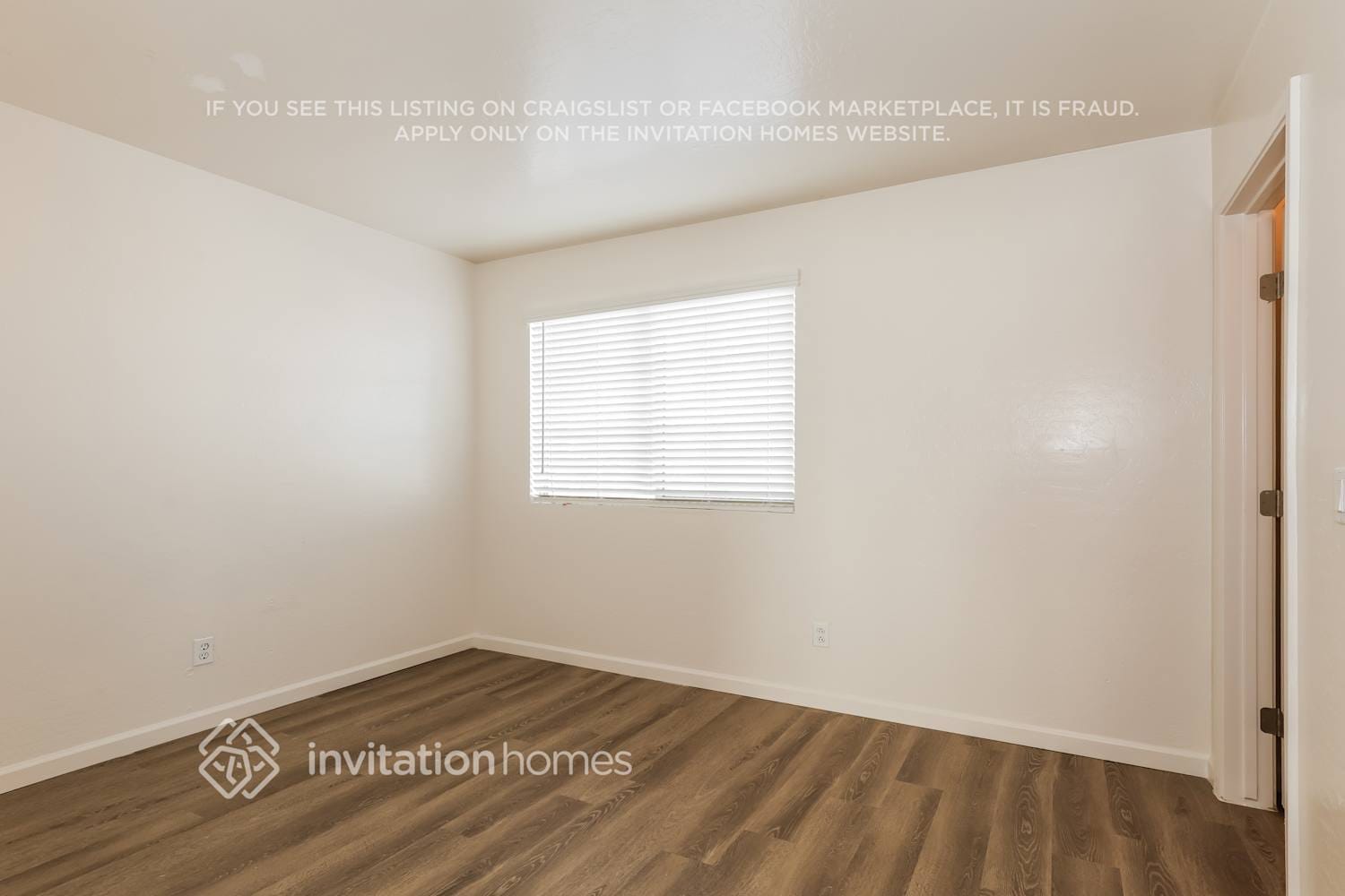 Building Photo - 4210 N 113th Dr