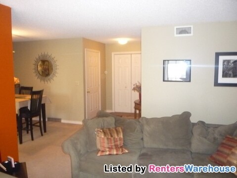 Building Photo - 4268 Oakmede Ln