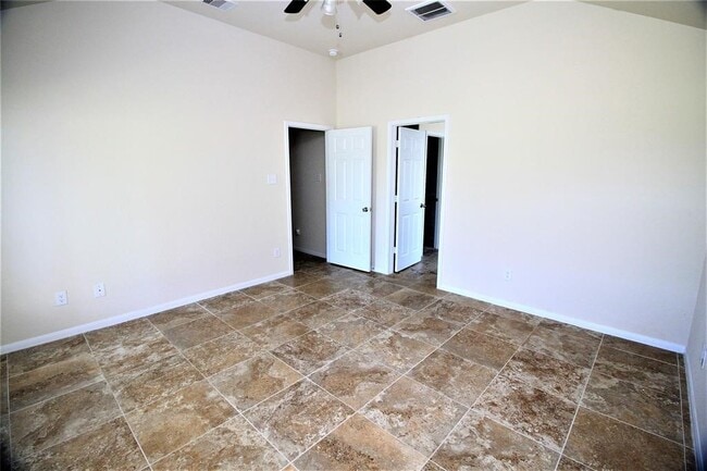 Building Photo - 16715 Lark Bunting Ln