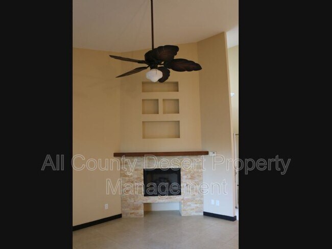 Building Photo - 45426 Driftwood Dr