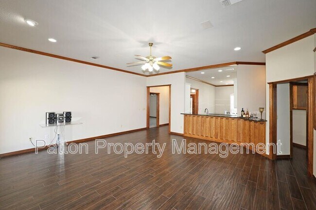 Building Photo - 8107 Progress Dr