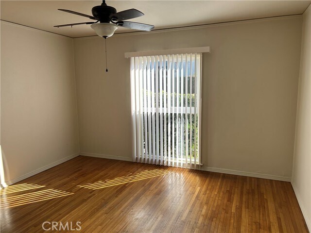 Building Photo - 1363 Masselin Ave