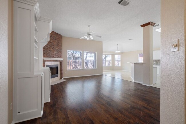 Primary Photo - Spacious 4 Bedroom, 2 Bath, 1-Story Home i...