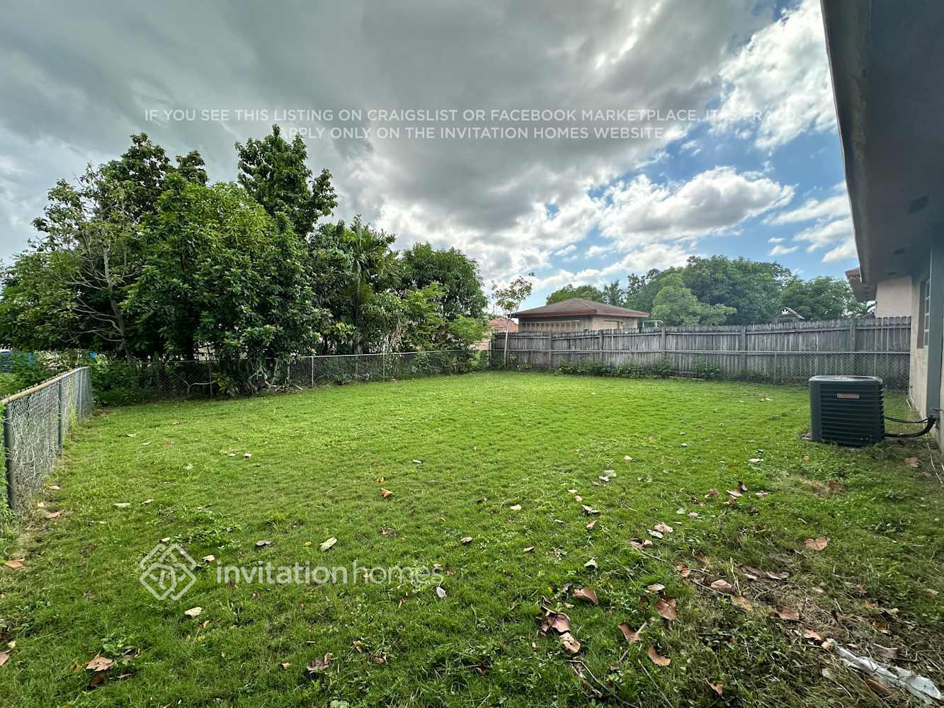 Building Photo - 5430 SW 21st St