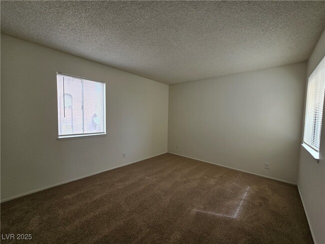 Building Photo - 5340 Retablo Ave