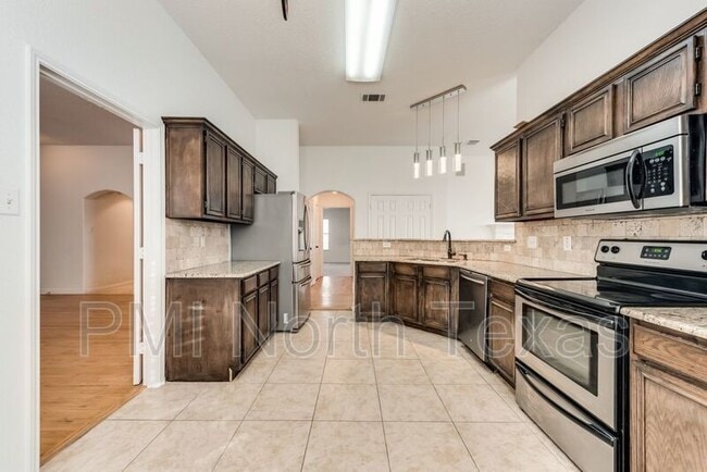 Building Photo - 3708 Bryson Dr