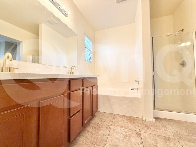 Building Photo - 4138 E Thunderheart Trail