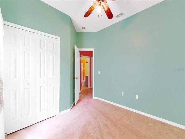 Building Photo - 619 Reindeer Dr