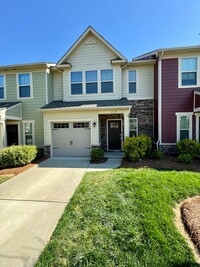 Building Photo - 3BR/2BA Townhouse in Stallings