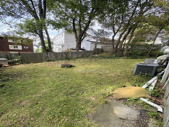 Building Photo - 11 Olga Ave