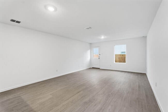 Building Photo - 731 Wagtail Dr