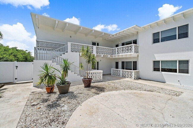 Building Photo - 624 Southwind Cir