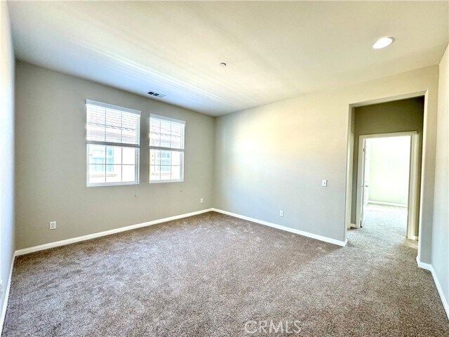 Building Photo - 5962 Silveira St