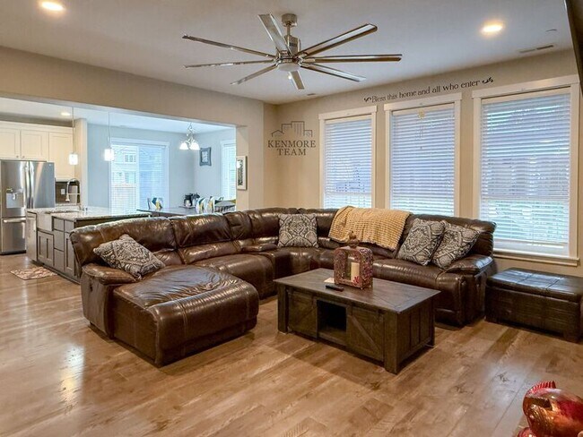 Building Photo - 6579 W 33rd Pl