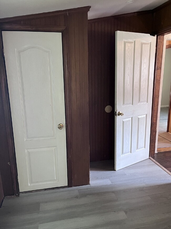 Building Photo - Charming 3-Bed Home in Winston Salem – New Energy efficient HVAC!