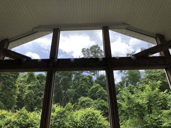 Building Photo - 1343 Chadwick Shores Dr