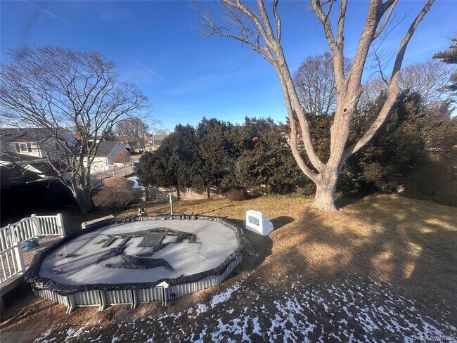 Building Photo - 91 7th St