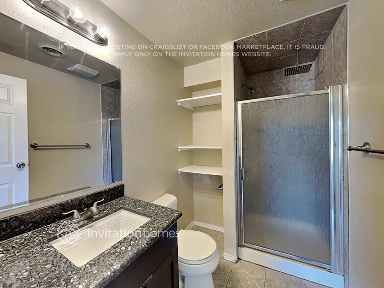 Building Photo - 16911 S Tapps Dr E