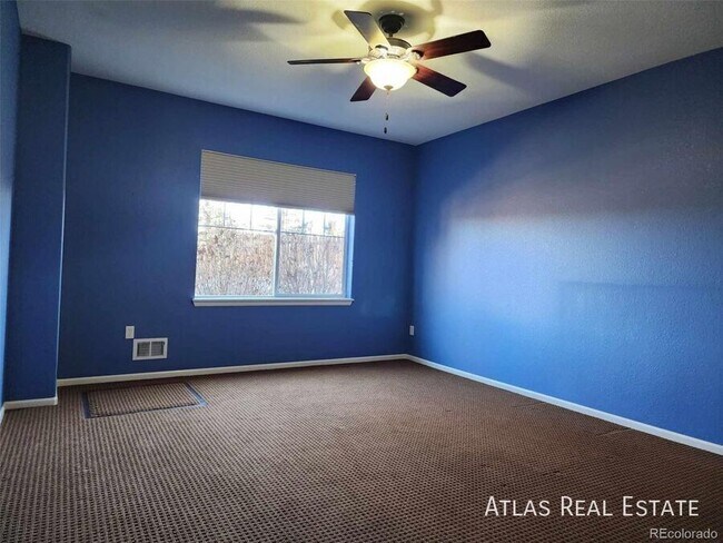 Building Photo - 6242 S Oak Hill Ct