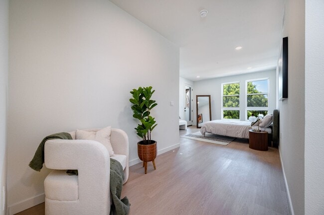 Building Photo - Welcome to the Gramercy