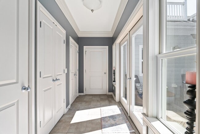 Building Photo - 3369 Preston Shore Dr