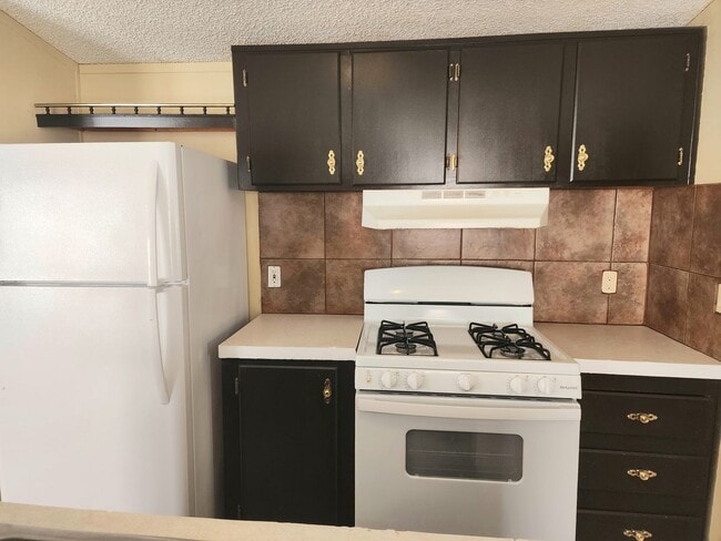 Building Photo - 1310 N Avenue J