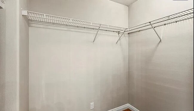 Building Photo - 308 Terra Bella