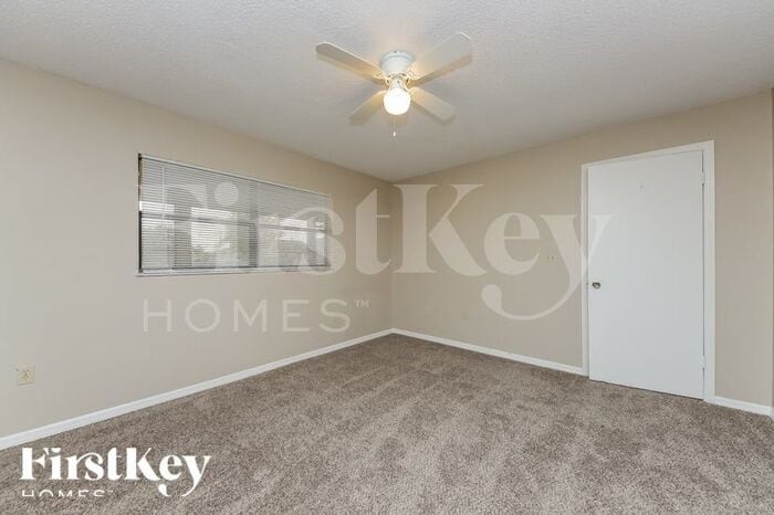 Building Photo - 610 Fresno Ct