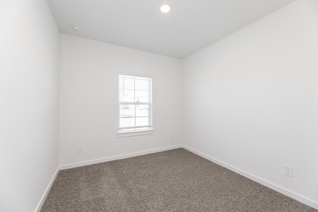 Building Photo - 31719 Kellan Grv Ct