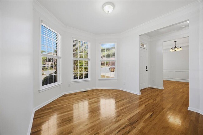 Building Photo - 455 Park Pl Ct