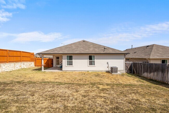 Building Photo - 19601 Abigail Fillmore Rd