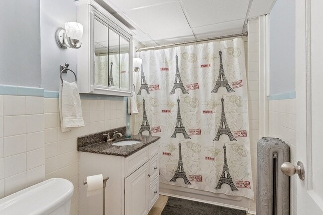 Building Photo - 3 Grosvenor Park