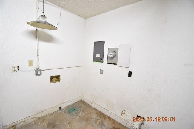 Building Photo - 2501 E Stanley Matthew Cir