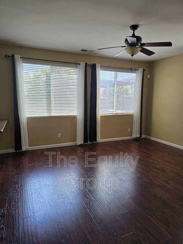 Building Photo - 5115 W Pianosa Ave