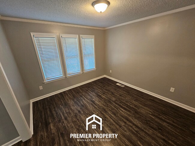 Building Photo - Luxury Germantown Living | 3BR/2BA in Poplar Estates | Houston High District
