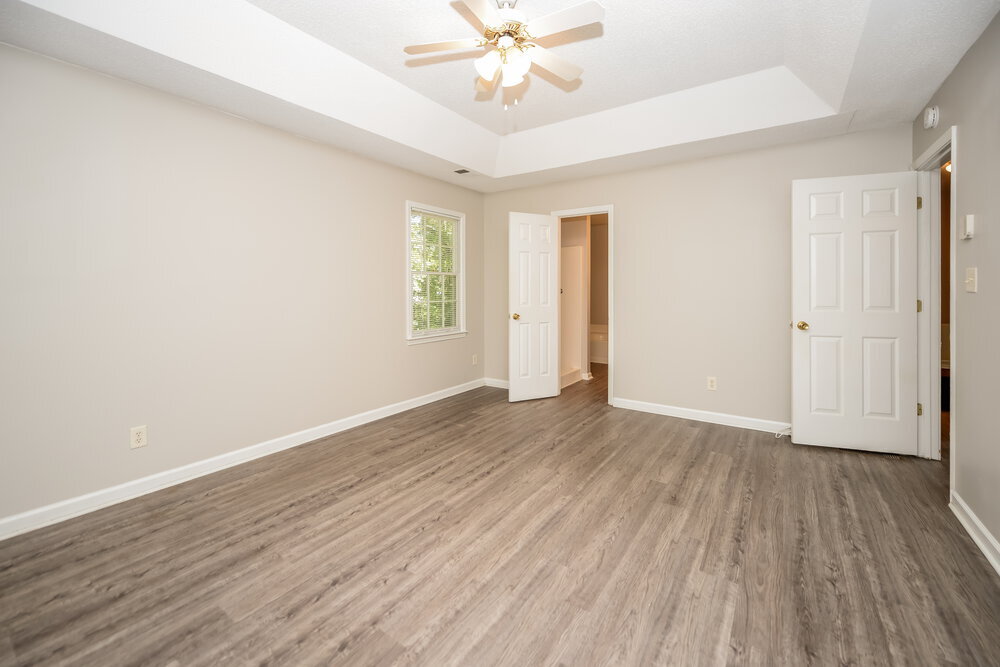 Building Photo - 6398 Grafton Ct