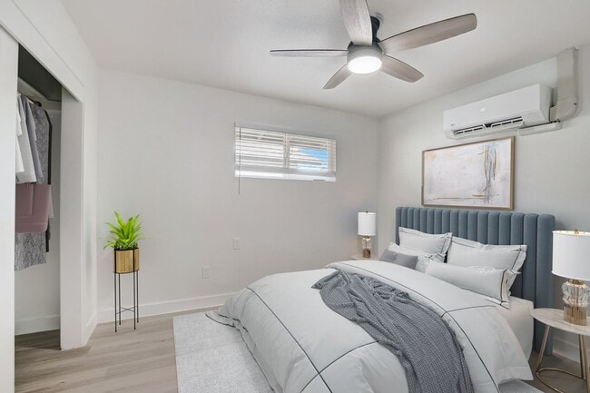 Building Photo - 2002 S Dateland Dr