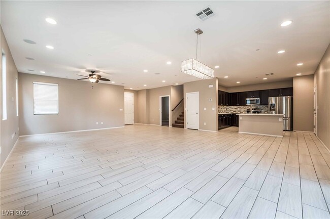 Building Photo - 432 Cadence View Way